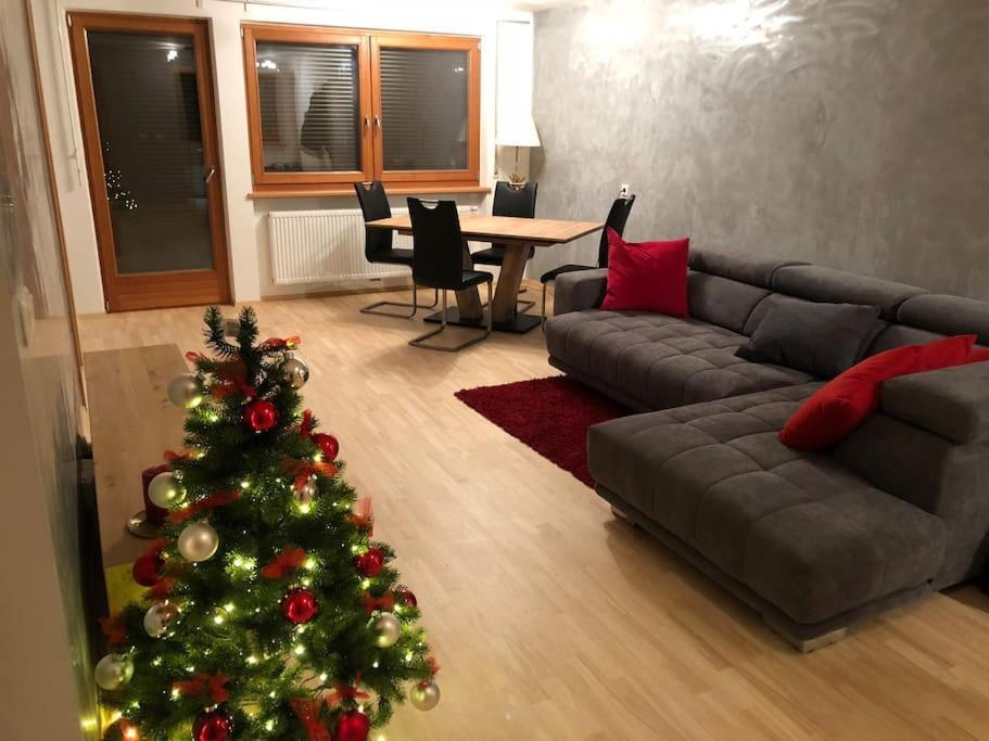 Appartamento Nuovo E Comfort A Brunico Kronplatz Экстерьер фото